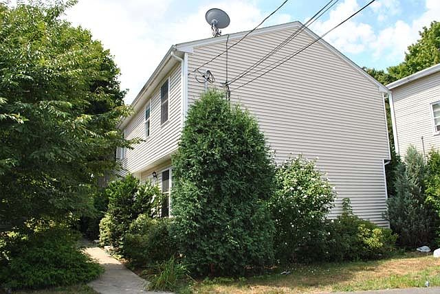 1st image of 264 Admiral St #B