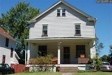 1st image of 2062 Stewart Ave