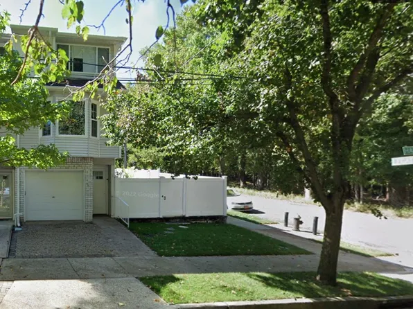 11 Halpin Ave, Staten Island, NY 10312
