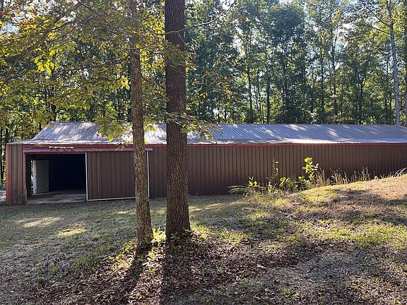 4th image of 137 Brittany Ln
