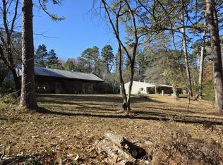 1951 Evening Shade Dr, Evening Shade, AR 72532