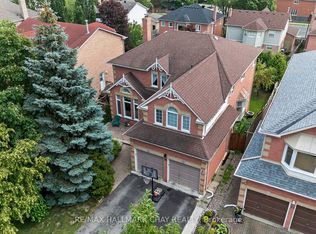 25 Heatherwood Cres, Markham, ON L3R8W5