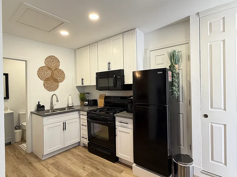 5359 Chattanooga Ave — Photo 3
