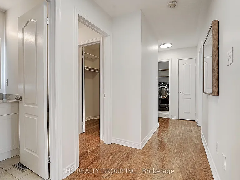 465 Woodspring Ave — Photo 14