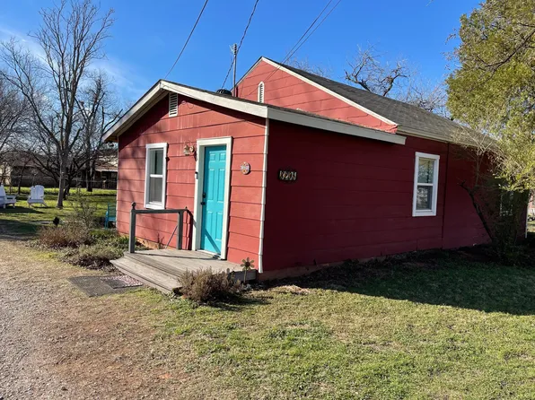 3205 Northwest Dr, Wichita Falls, TX 76306