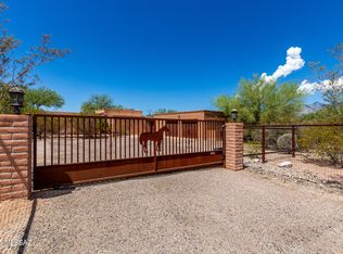8605 E Tanque Verde Rd, Tucson, AZ 85749