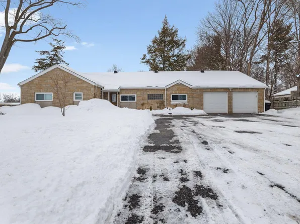 19617 Cleveland Rd, South Bend, IN 46637