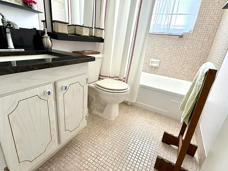361 Tilford #Q — Photo 20