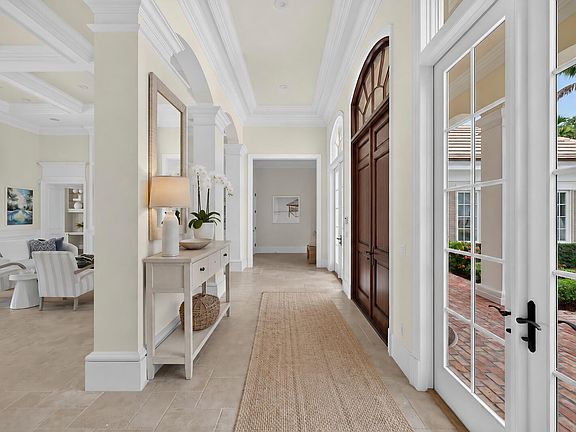 5th image of 602 Heron Point Court