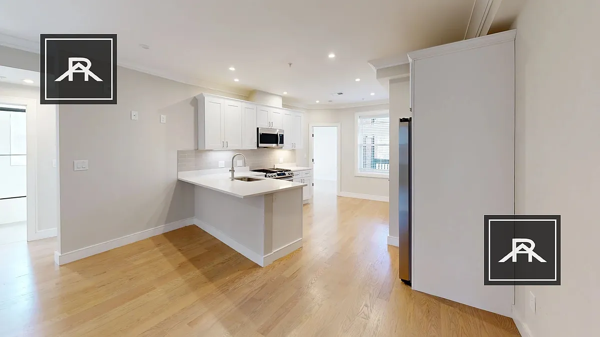 Building Photo - 163 Allston St #6