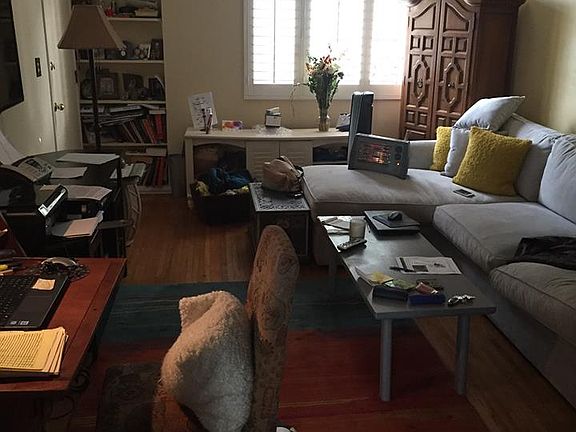 5th image of 2427 Centinela Ave APT H