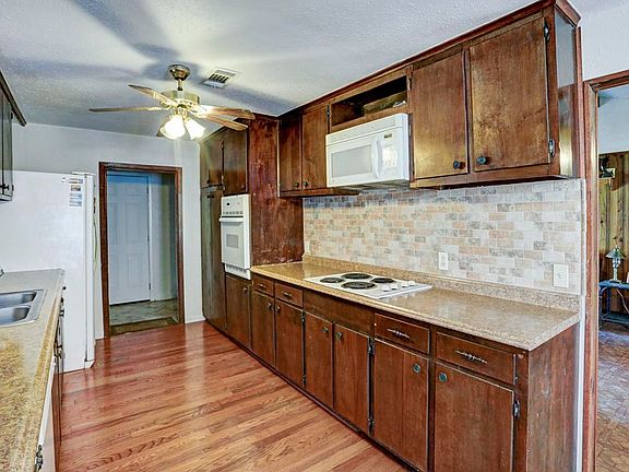 3rd image of 9011 Harvest Acres Dr #887