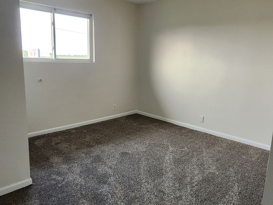 1st image of 2779 Cooper Dr #10703850