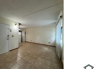 5611 Clover Pl APT 1R, Ridgewood, NY 11385