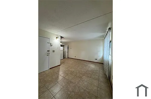 5611 Clover Pl #1R Photo 1