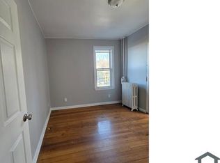 74 Glenwood Ave #2N, Yonkers, NY 10701
