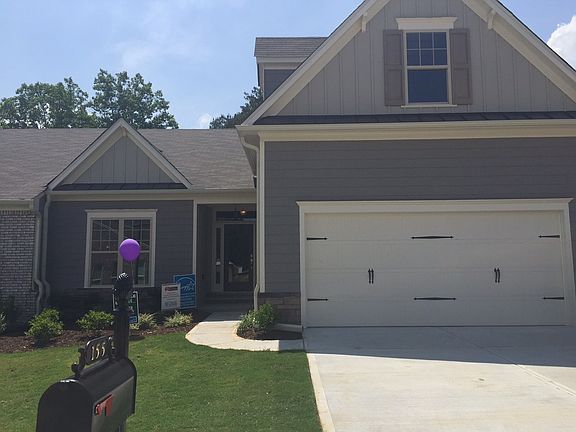 2nd image of 121 Heritage Pointe