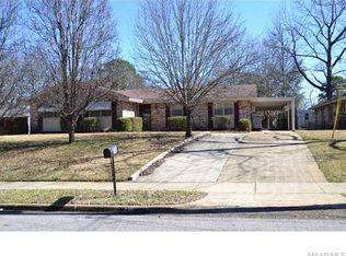 749 Forestdale Dr, Montgomery, AL 36109