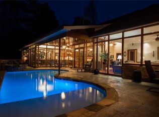 8910 Beaver Trl, Gainesville, GA 30506