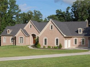 3660 Forest Edge Dr, Defiance, MO