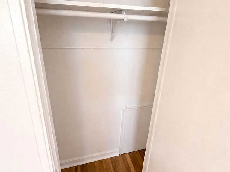 422 Jacobson Dr — Photo 25