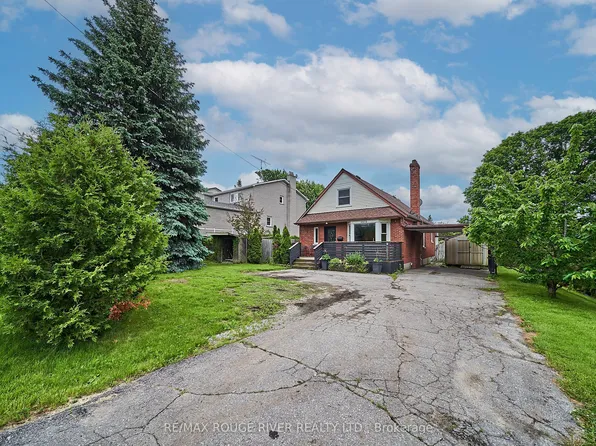 1073 King St E, Oshawa, ON L1H 1H6