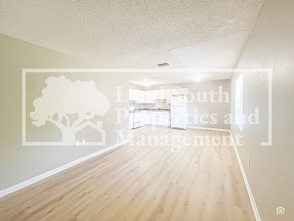 3rd image of 1330-1340 Payne St #1338PAY