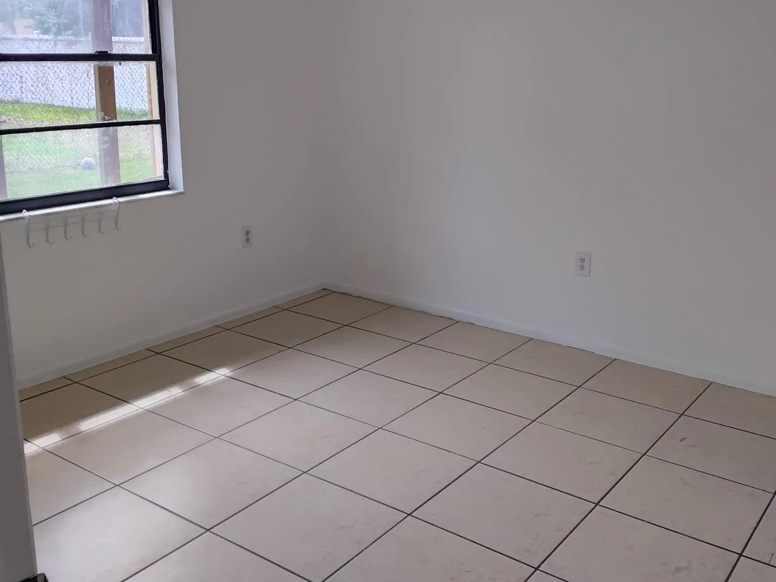 2 bed, 930 sqft, $1,600 — Photo 4