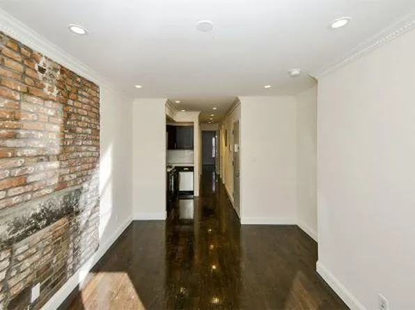 443 W 19th St, New York, NY 10011