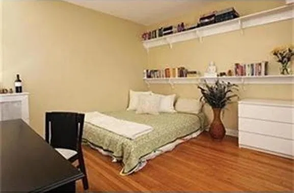 1 bed, 350 sqft, $2,100 — Photo 1