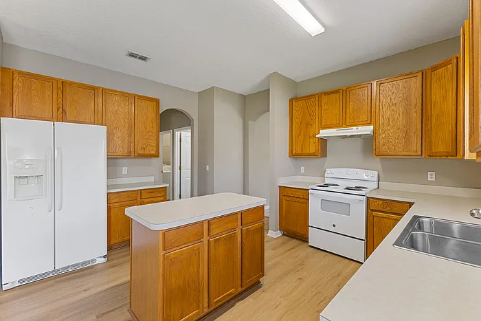 1209 Willow Branch Dr — Photo 8