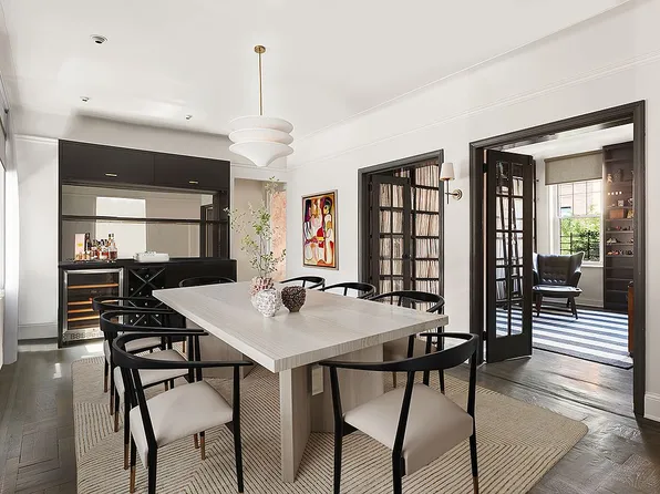 232 E 6th St #4AB, New York, NY 10003