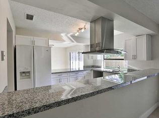 522 SW 167th Ter #A, Weston, FL 33326