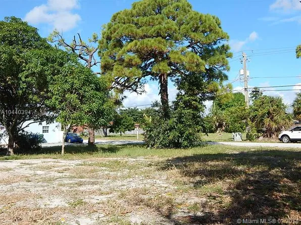 1290 NE 35th St, Fort Lauderdale, FL 33334