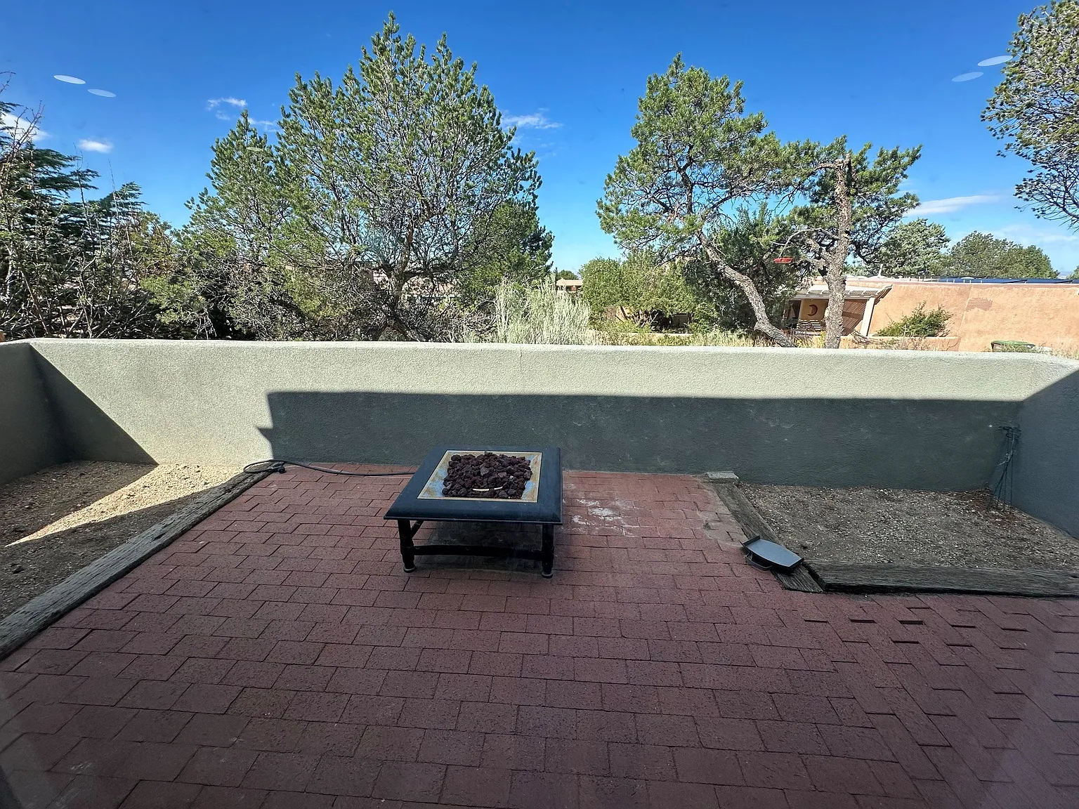 3 bed, 2114 sqft, $3,000 — Photo 3