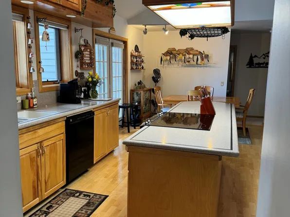 1755 W Diamond Hitch Dr, Jackson, WY 83001