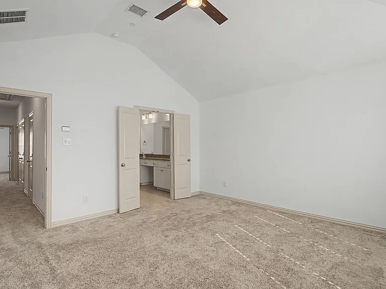 6032 Silverado Trl — Photo 19