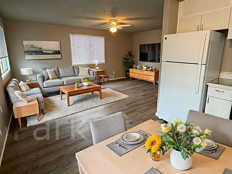 3301 S Asotin St #B — Photo 7