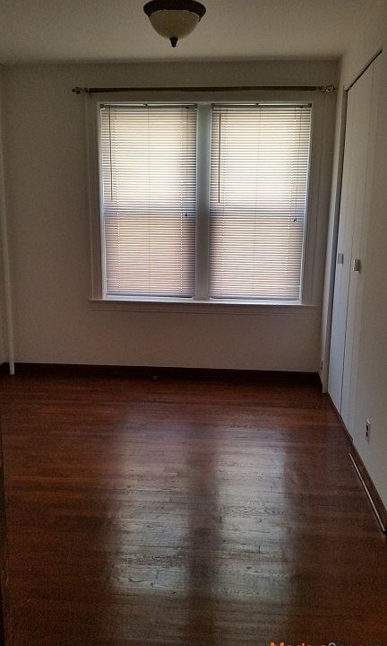 2nd image of 4324 42nd St APT 2R