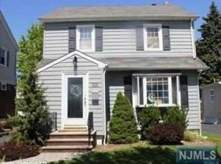 329 Sussex Rd, Wood Ridge, NJ 07075