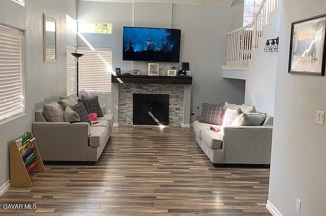 2nd image of 3516 Emerald Ct #3516