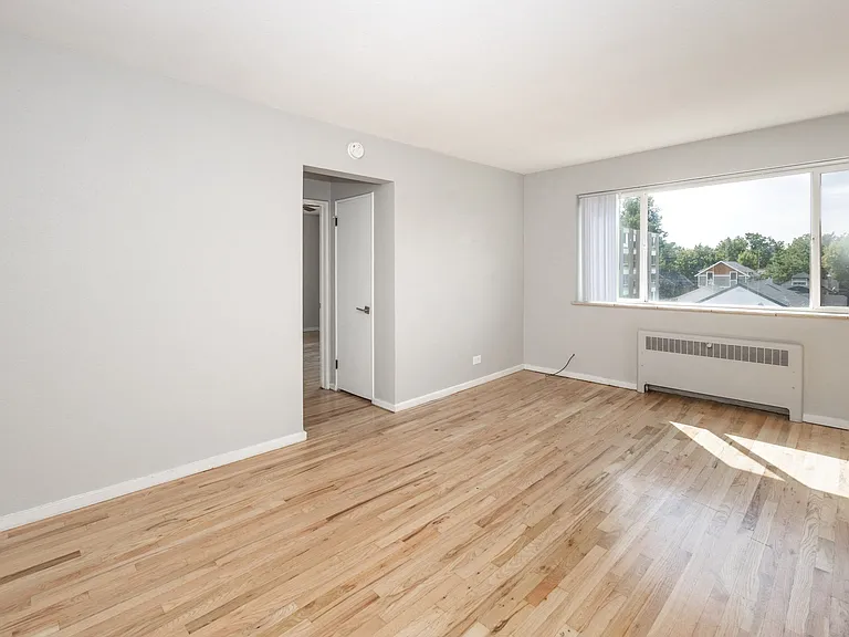 1200 Colorado — Photo 31