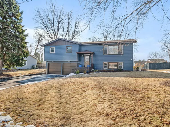 24333 S Valley Dr, Channahon, IL 60410