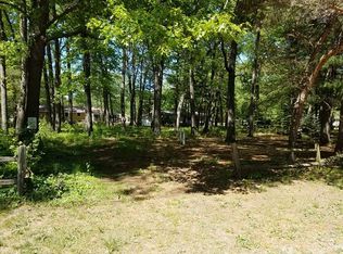 Petoskey Dr, Muskegon, MI 49445