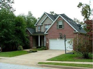 2708 Taylor Dr, Harrison, AR 72601