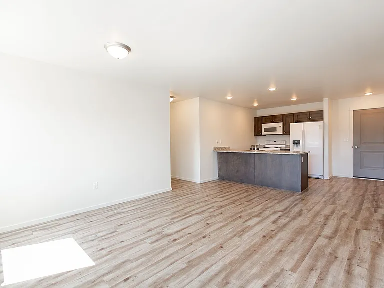 Cottonwood Corner Apartments — Photo 69