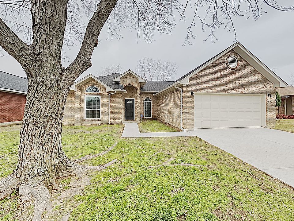 1st image of 6808 Running Creek Dr