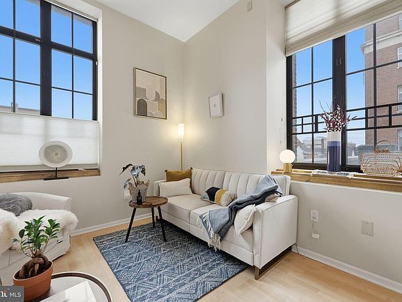 2nd image of 1601 Spring Garden St APT 207