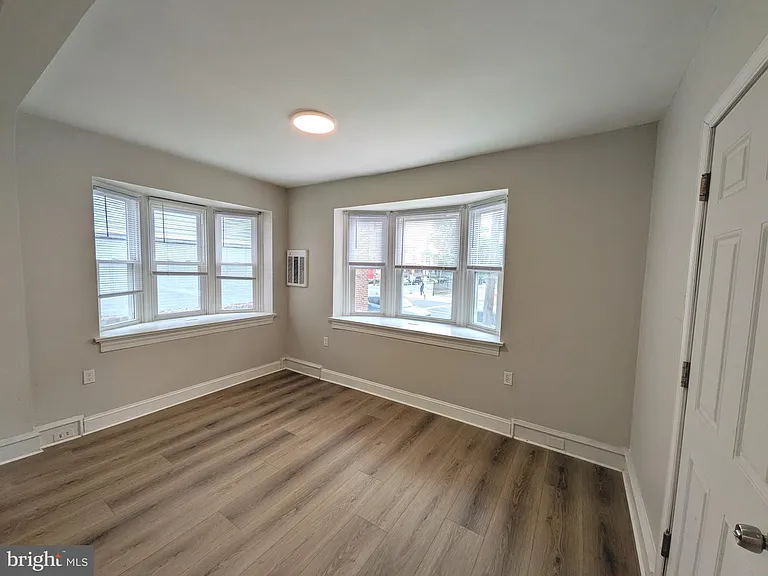 5750-52 Rising Sun Ave #B1 — Photo 13