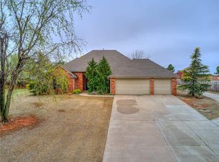 1117 Springlake Rd, Newcastle, OK 73065